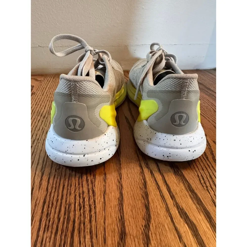Lululemon‎ Blissfeel Run 2 women’s 8.5 EUC
